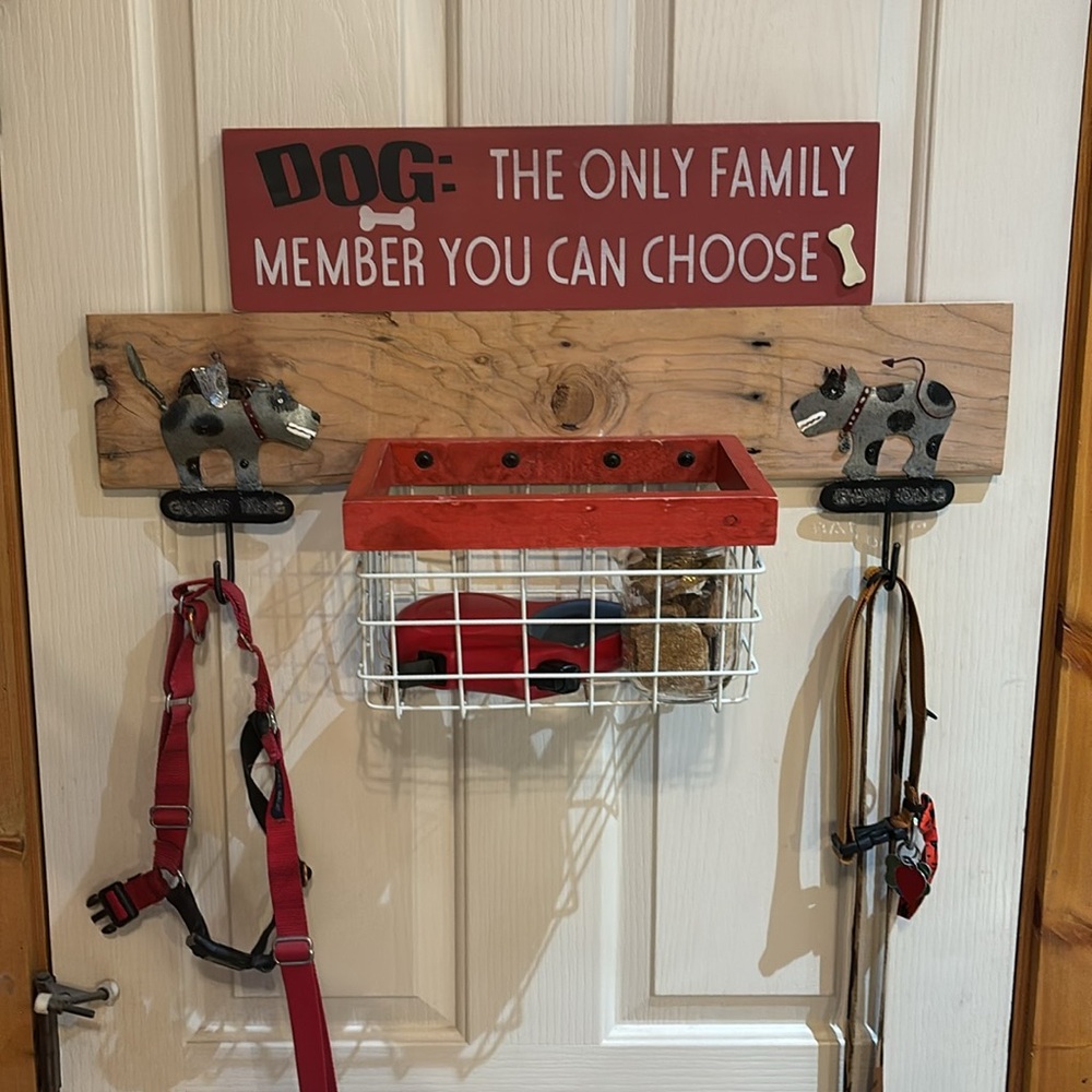 Dog Accessory Storage - Picture 7 of 11